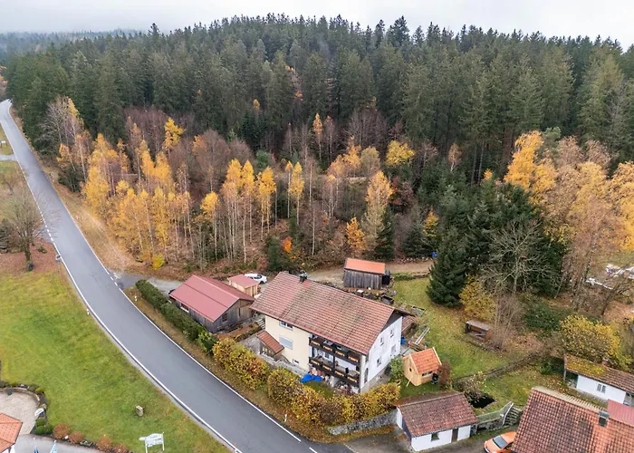 Am Silberberg 公寓